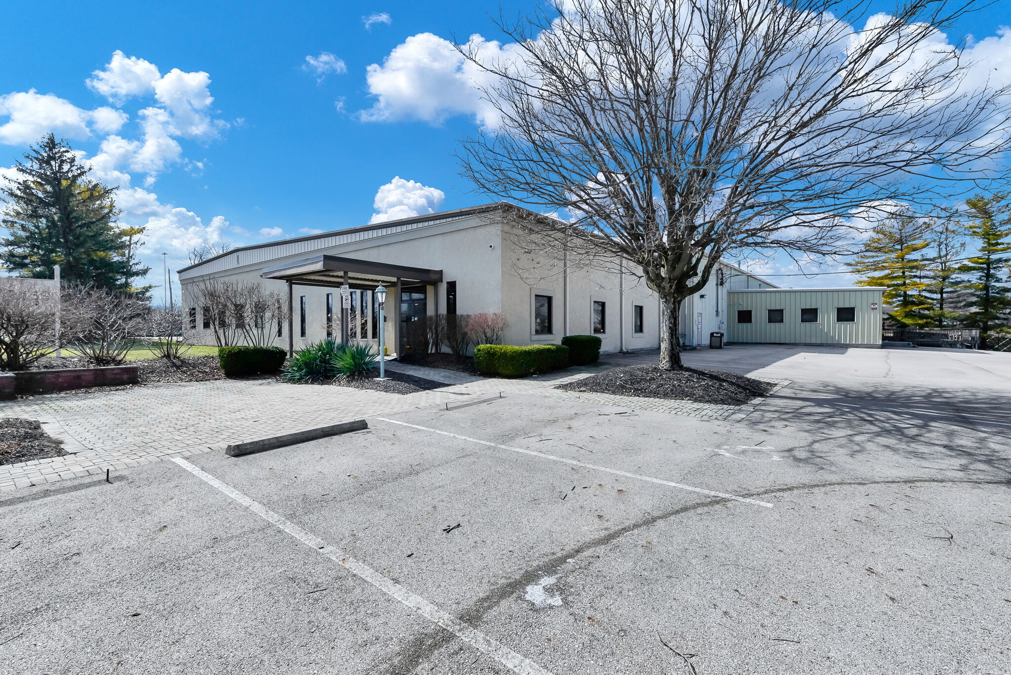 2455 Harrisburg Pike, Grove City, OH for Sale