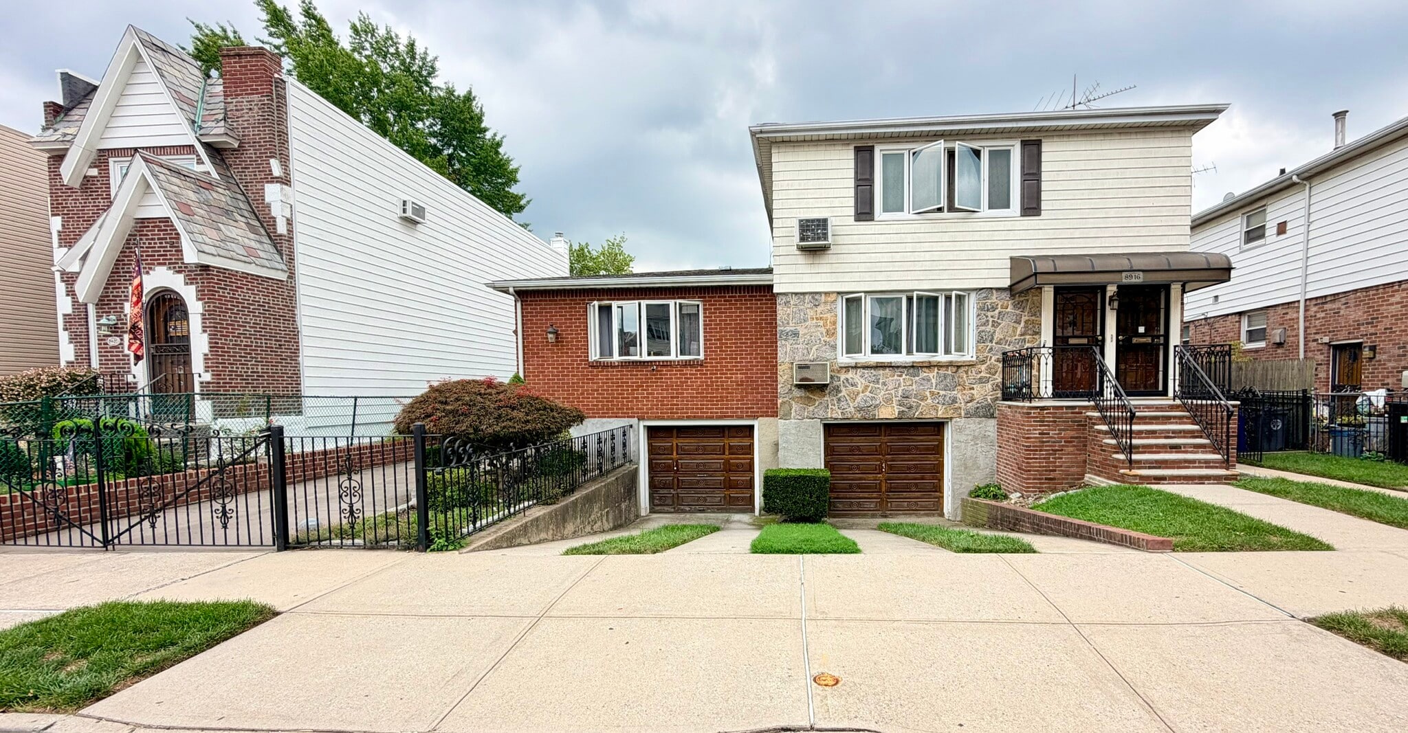 8916 Doran Ave, Glendale, NY for Sale