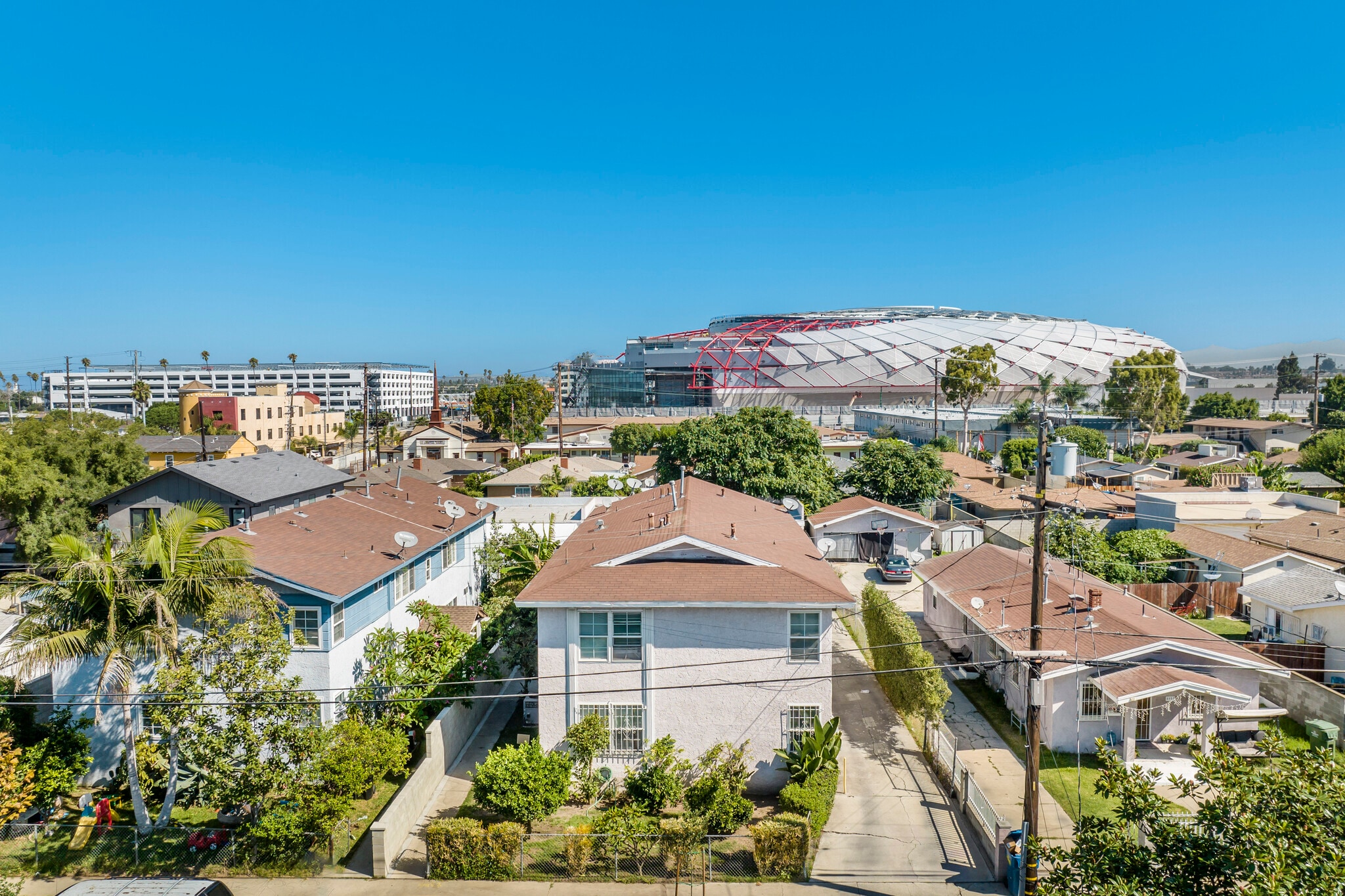 3927 W 105th St Inglewood, CA 90303 MultiFamily Property for Sale on