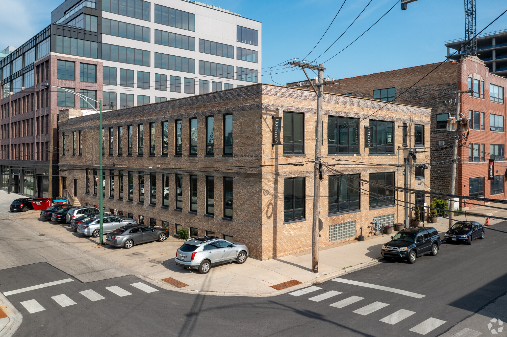 327 N Aberdeen St, Chicago, IL for Rent