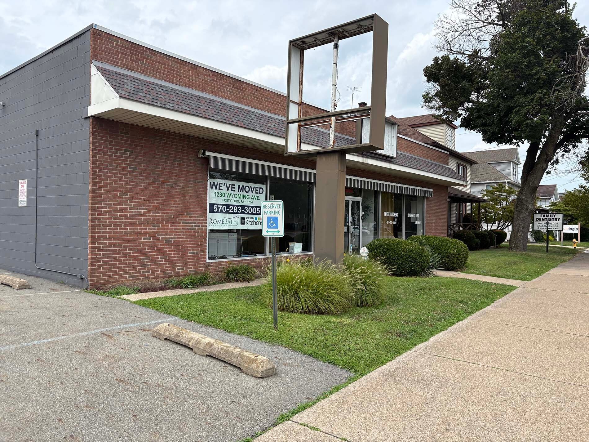 934 Wyoming Ave, Kingston, PA for Sale