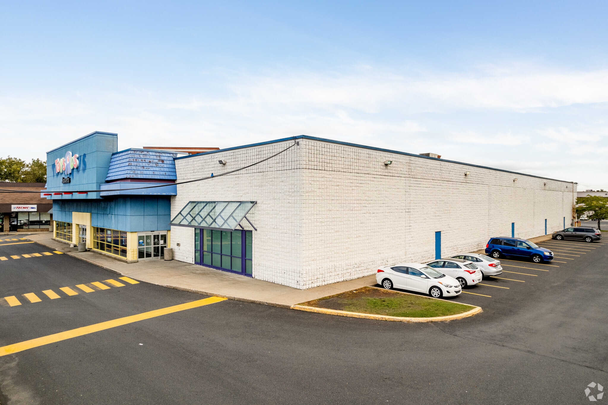 6855 Boul Taschereau, Brossard, QC for Rent