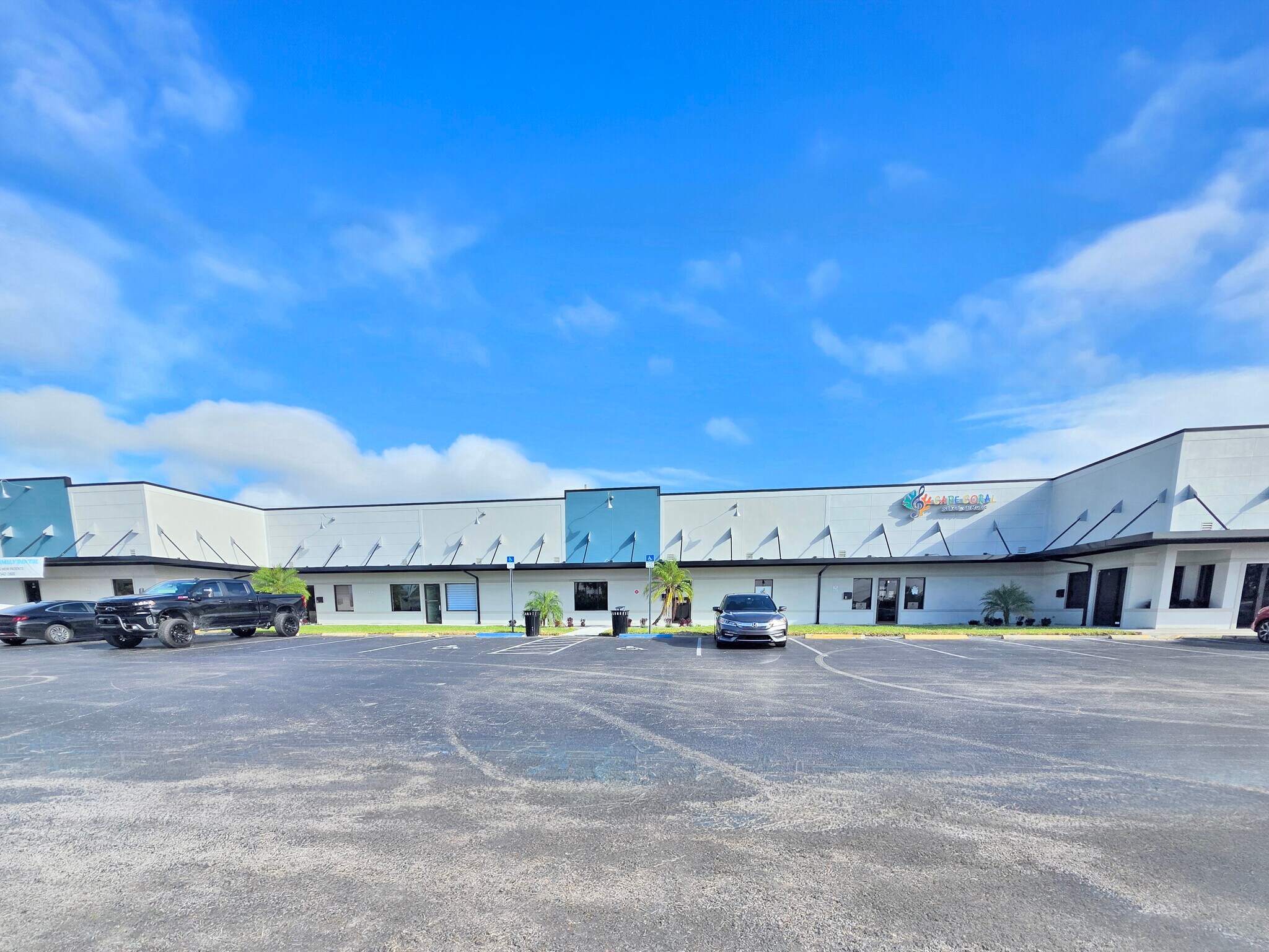643 Cape Coral Pky E, Cape Coral, FL for Rent