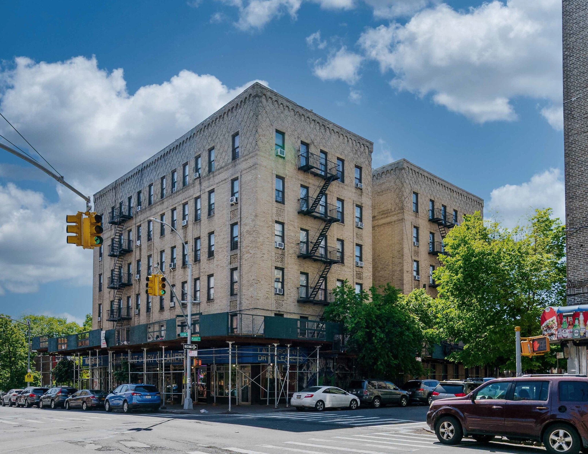 1064 Manor Ave, Bronx, NY for Sale