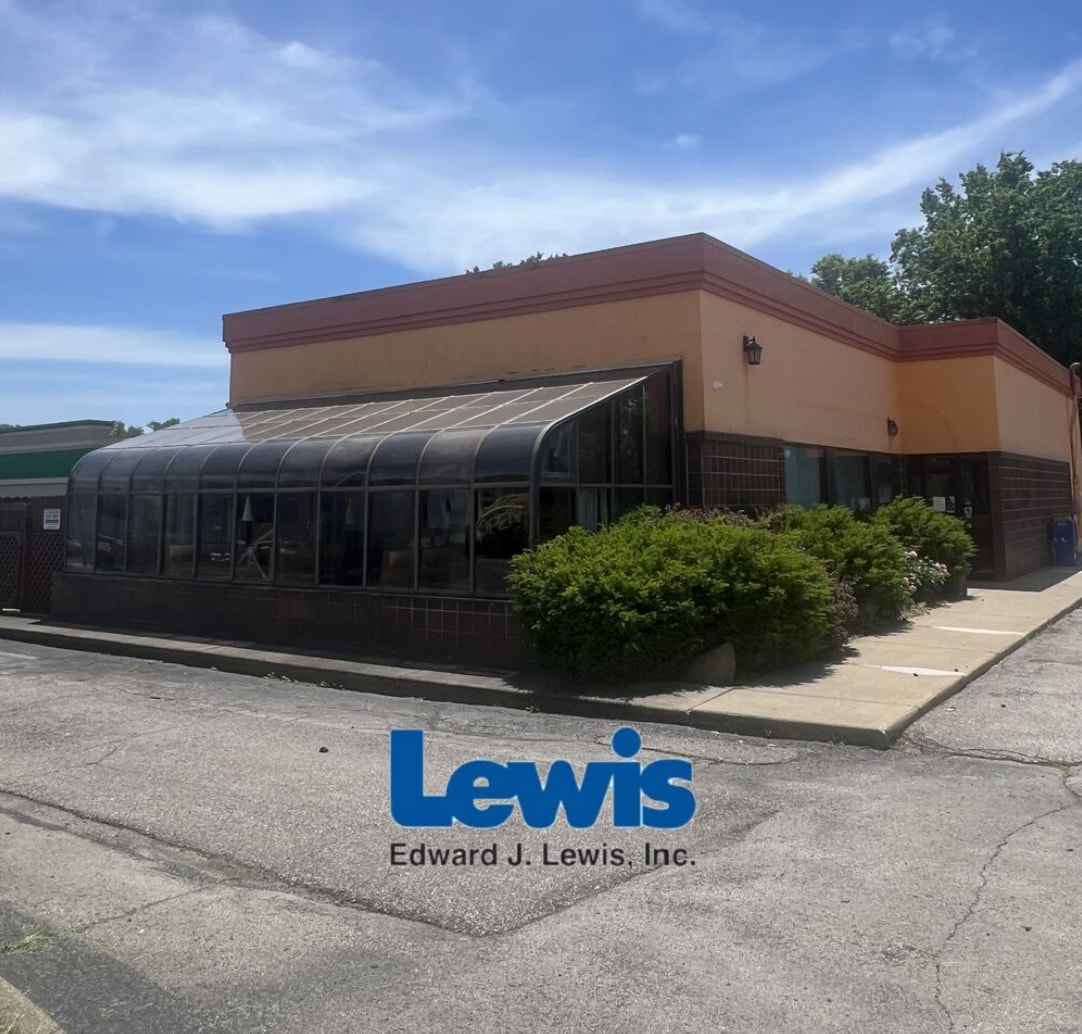 3031 Mahoning Ave, Youngstown, OH for Sale
