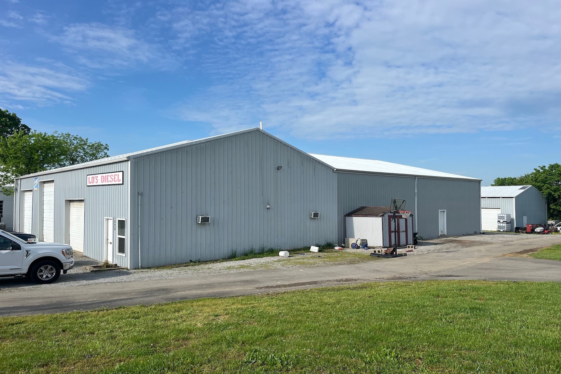 1828 Louisville Rd, Harrodsburg, KY for Sale