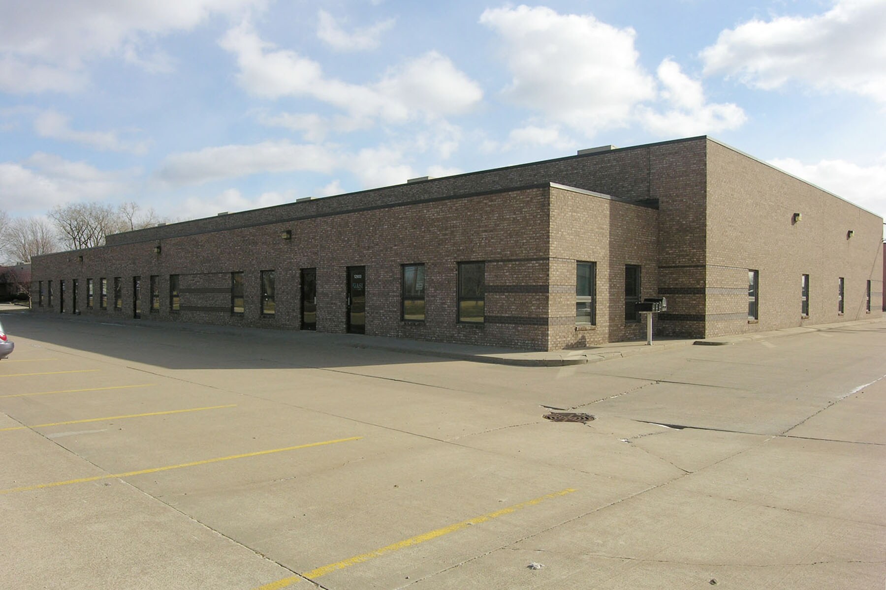 12900-12934 E Ten Mile Rd, Warren, MI for Rent
