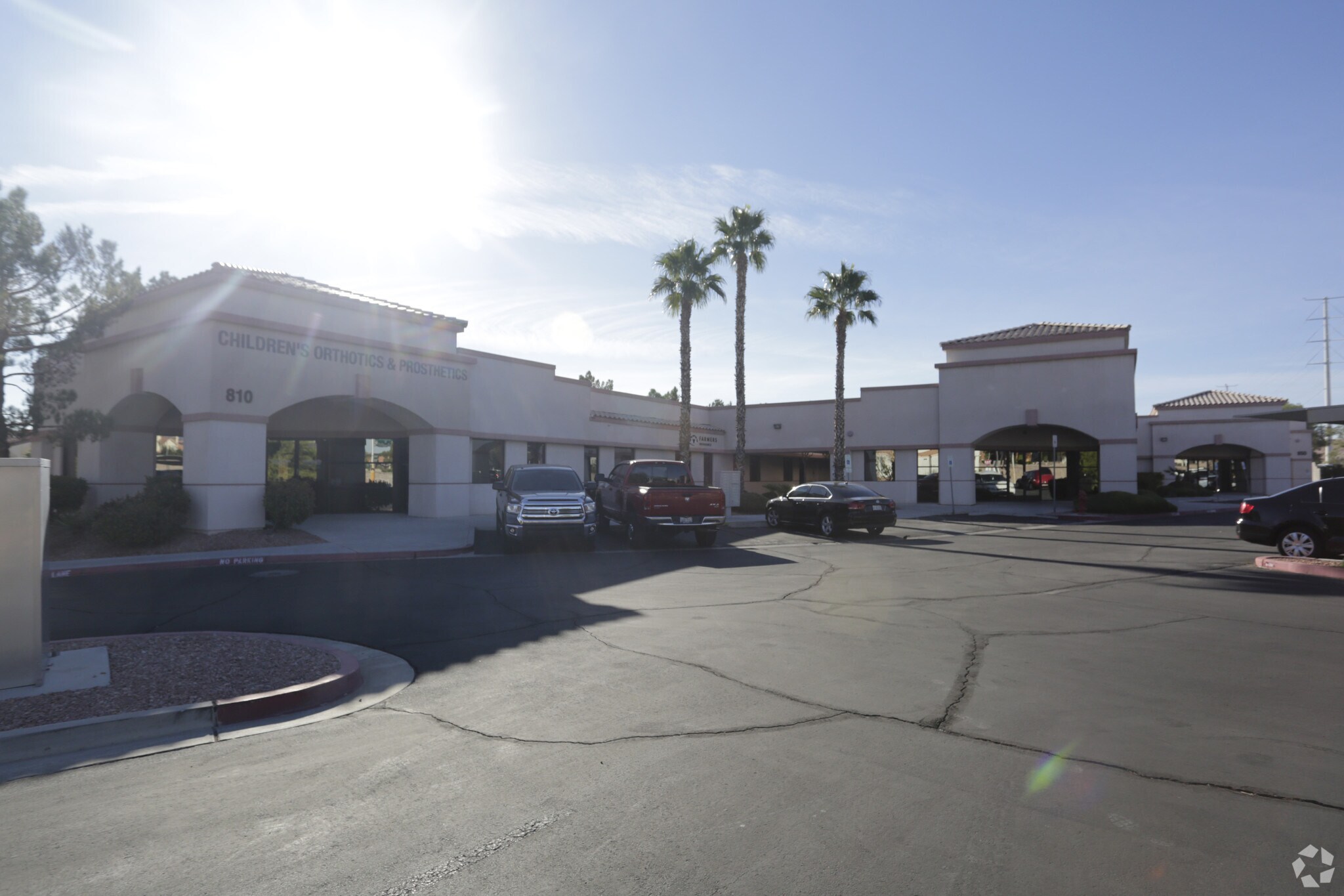 810-850 S Durango Dr, Las Vegas, NV for Rent