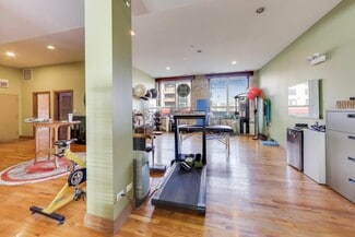 Chicago, IL Office - 1811-1819 W North Ave