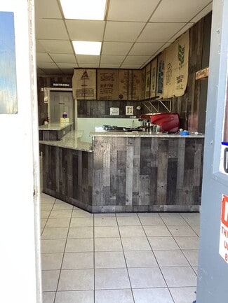 San Antonio, TX Retail - 402-410 Pletz Dr San Antonio, TX Retail - 402-410 Pletz Dr