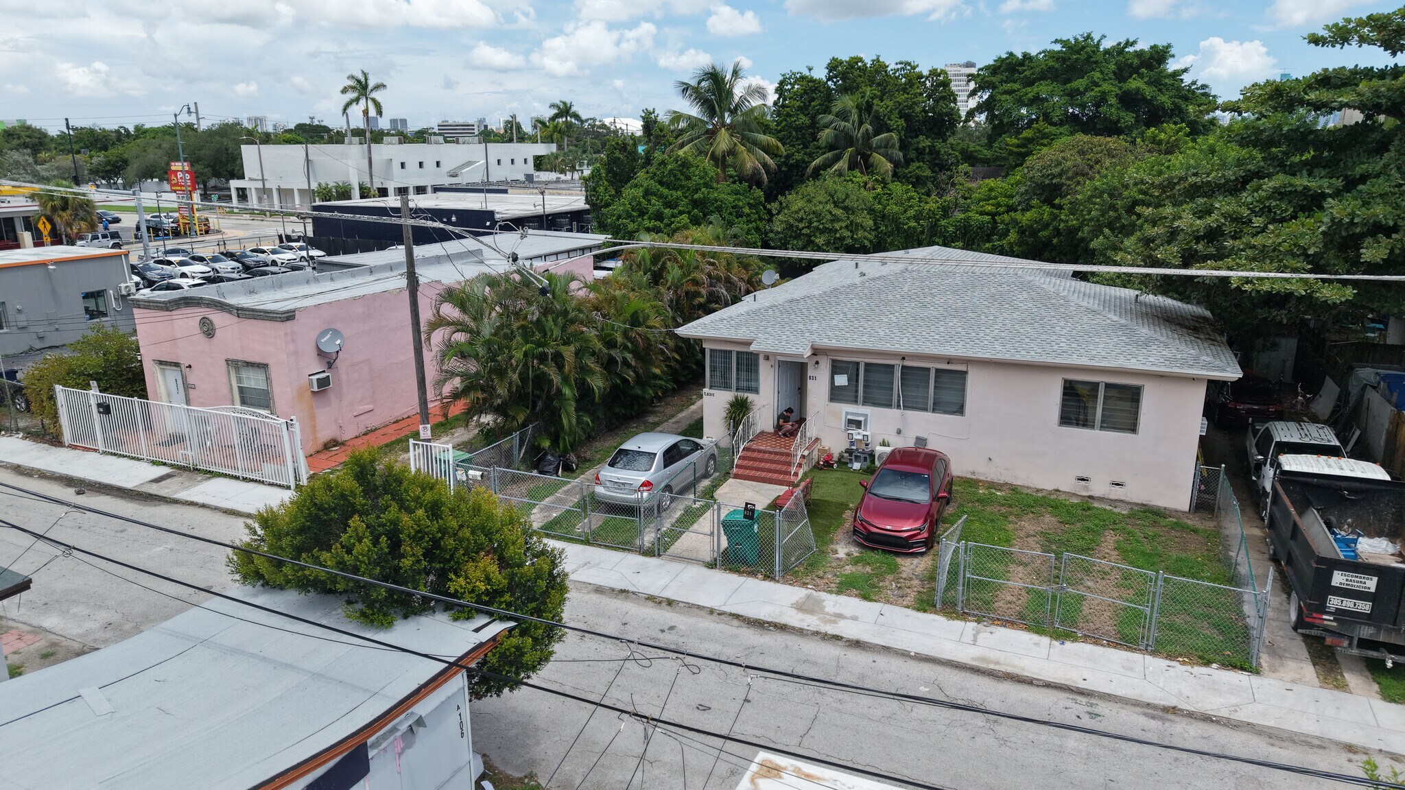 831 SW 31st Ct, Miami, FL for Sale
