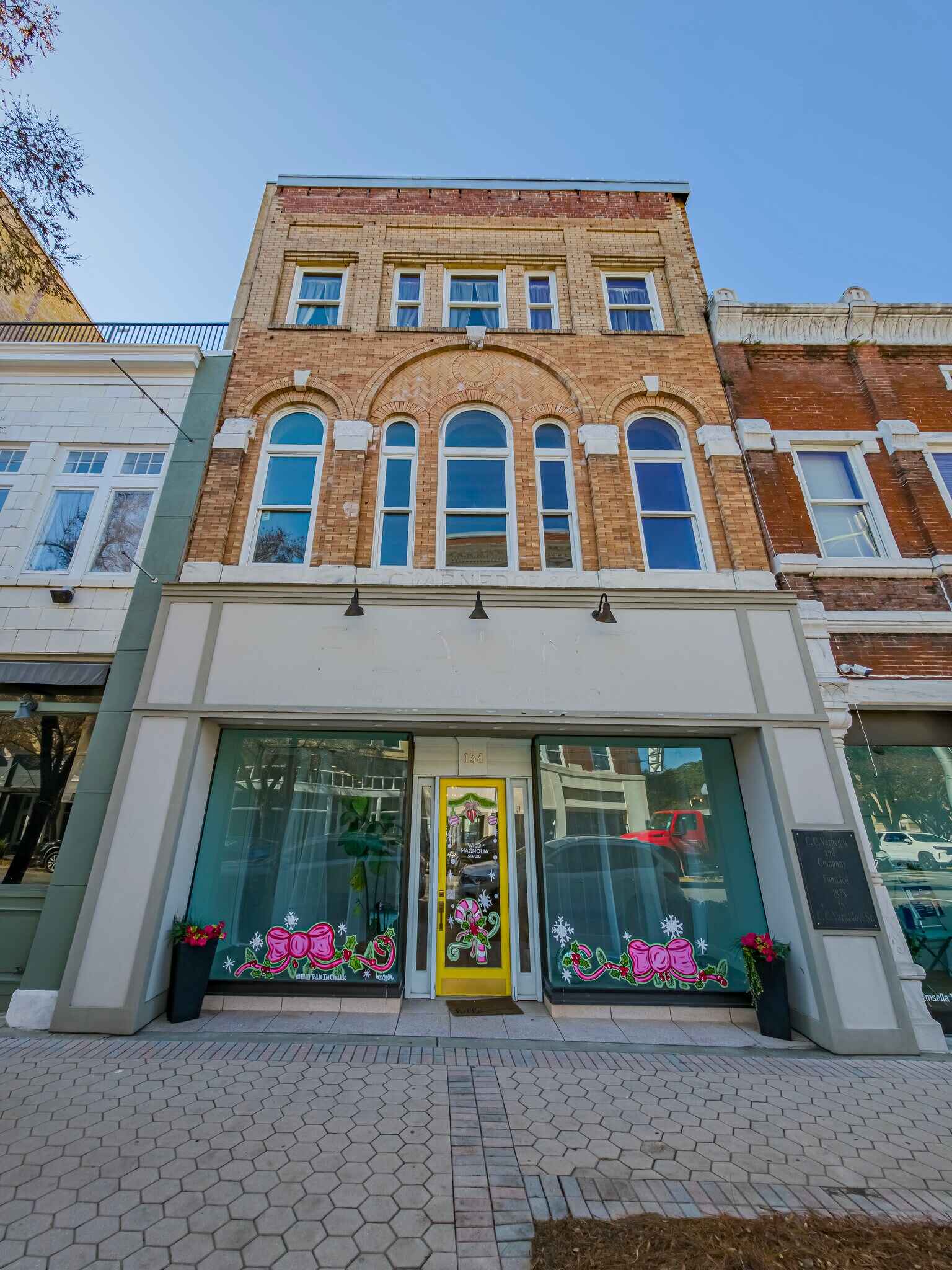 134 N Patterson St, Valdosta, GA for Sale