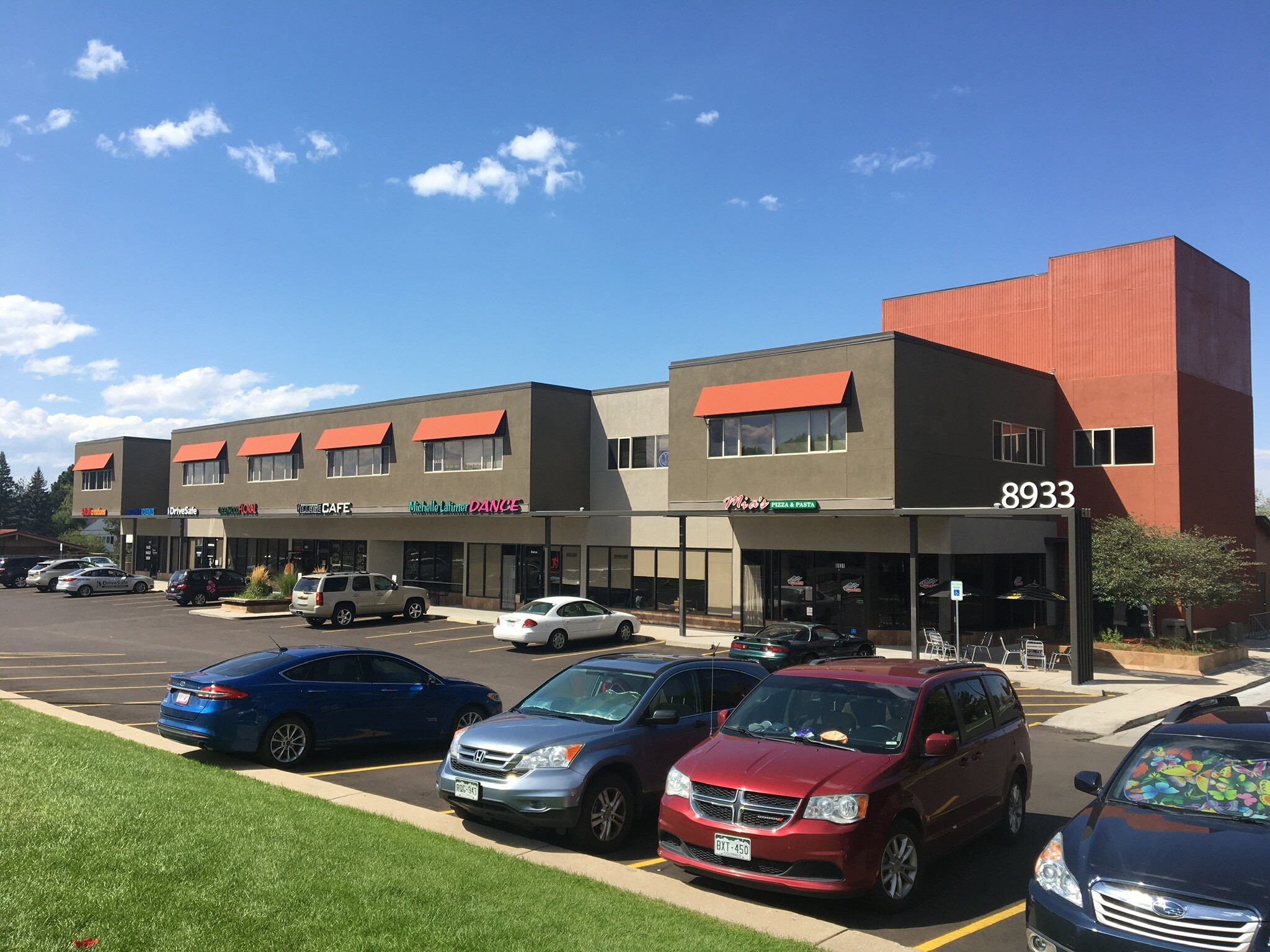 8915-8933 E Union Ave, Englewood, CO for Rent