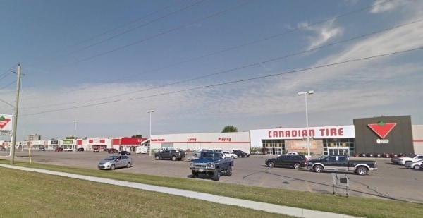 575 Grand Av W, Chatham, ON for Rent
