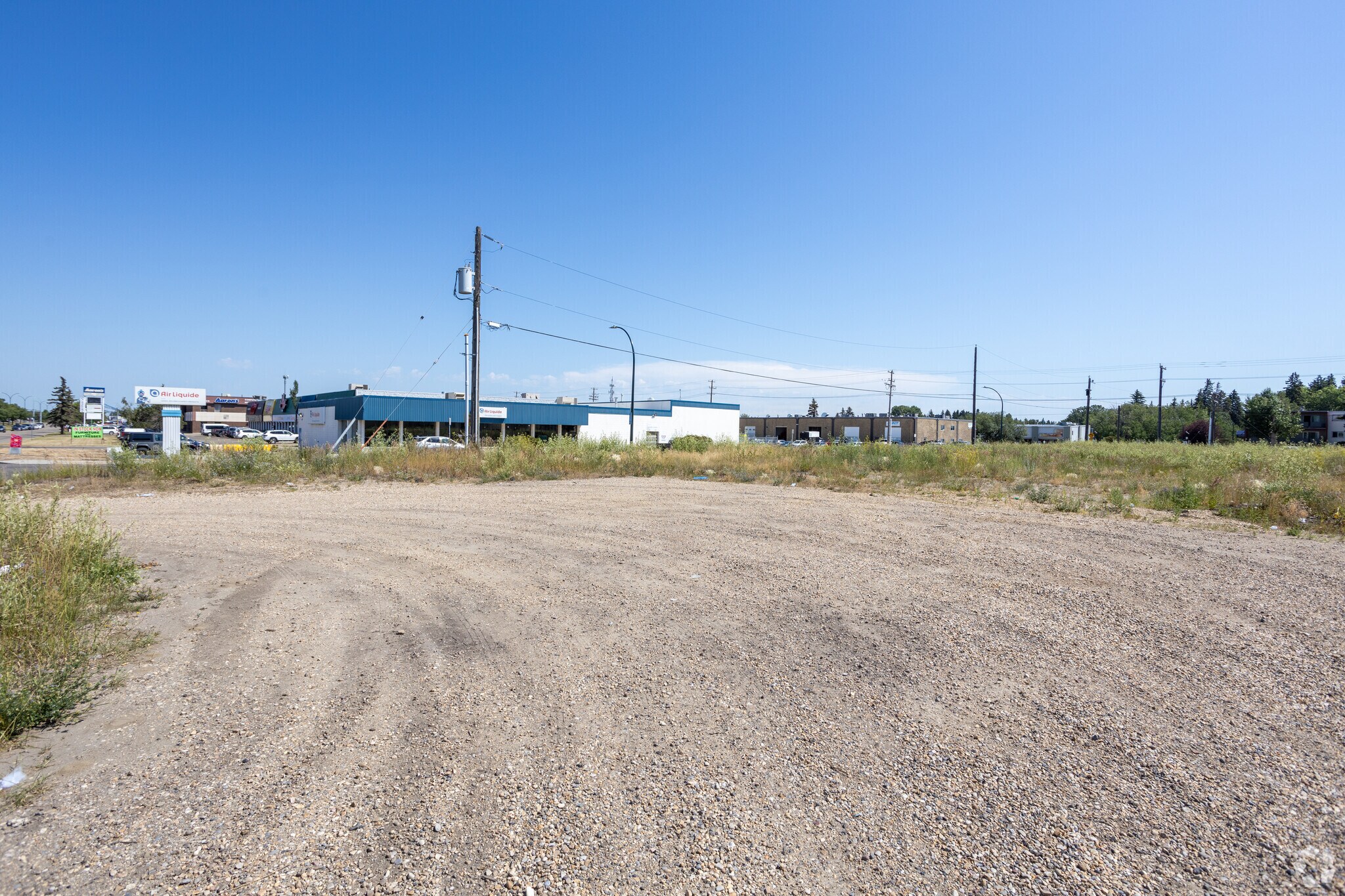 7171 50 Av, Red Deer, AB for Rent