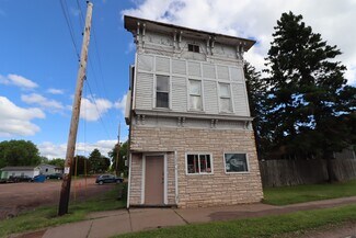 Ashland, WI Bar - 1222 Lake Shore Dr E