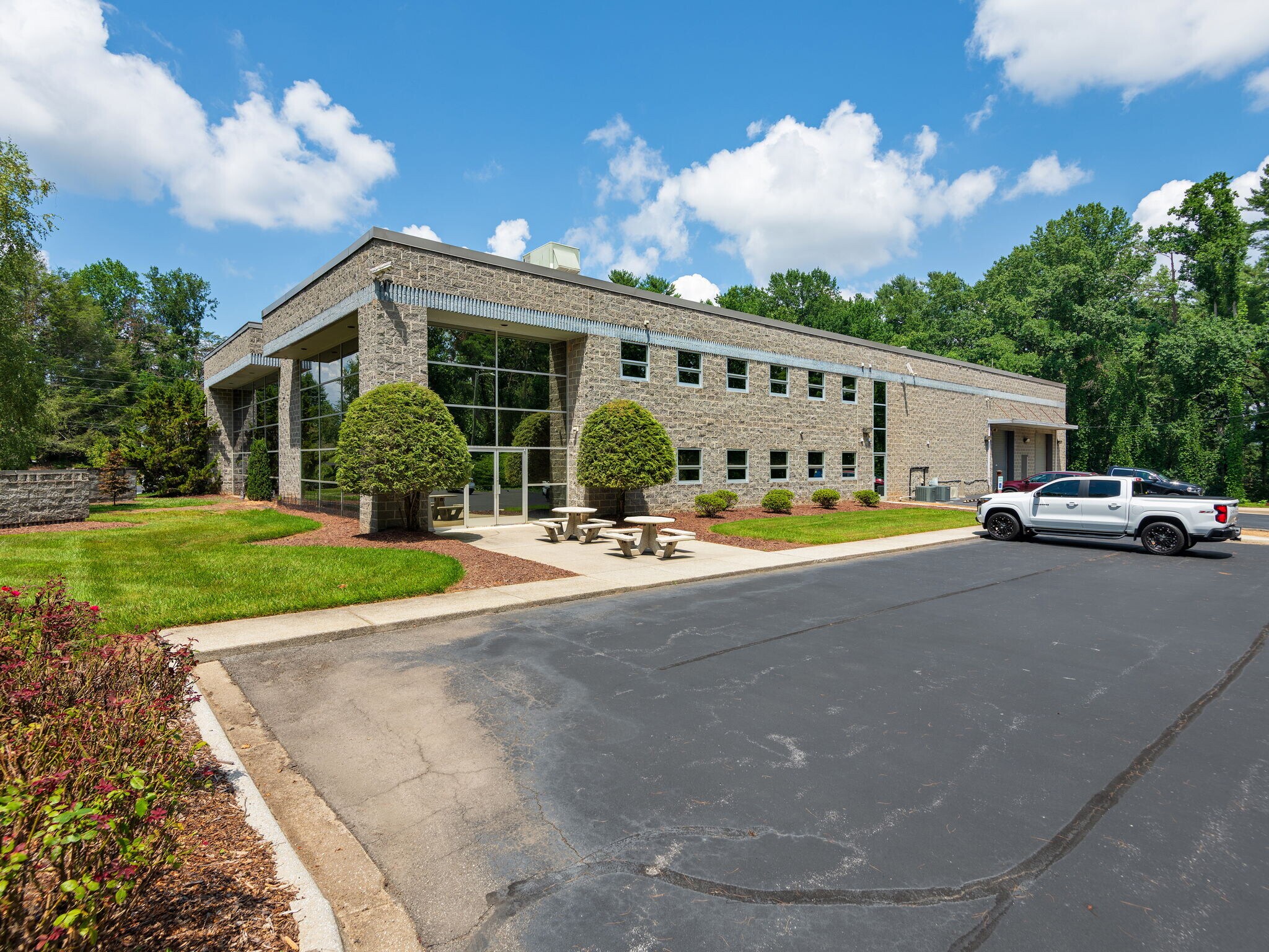 50 Fisk Dr, Arden, NC for Sale