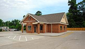 Knoxville, TN Bank - 10431 Kingston Pike