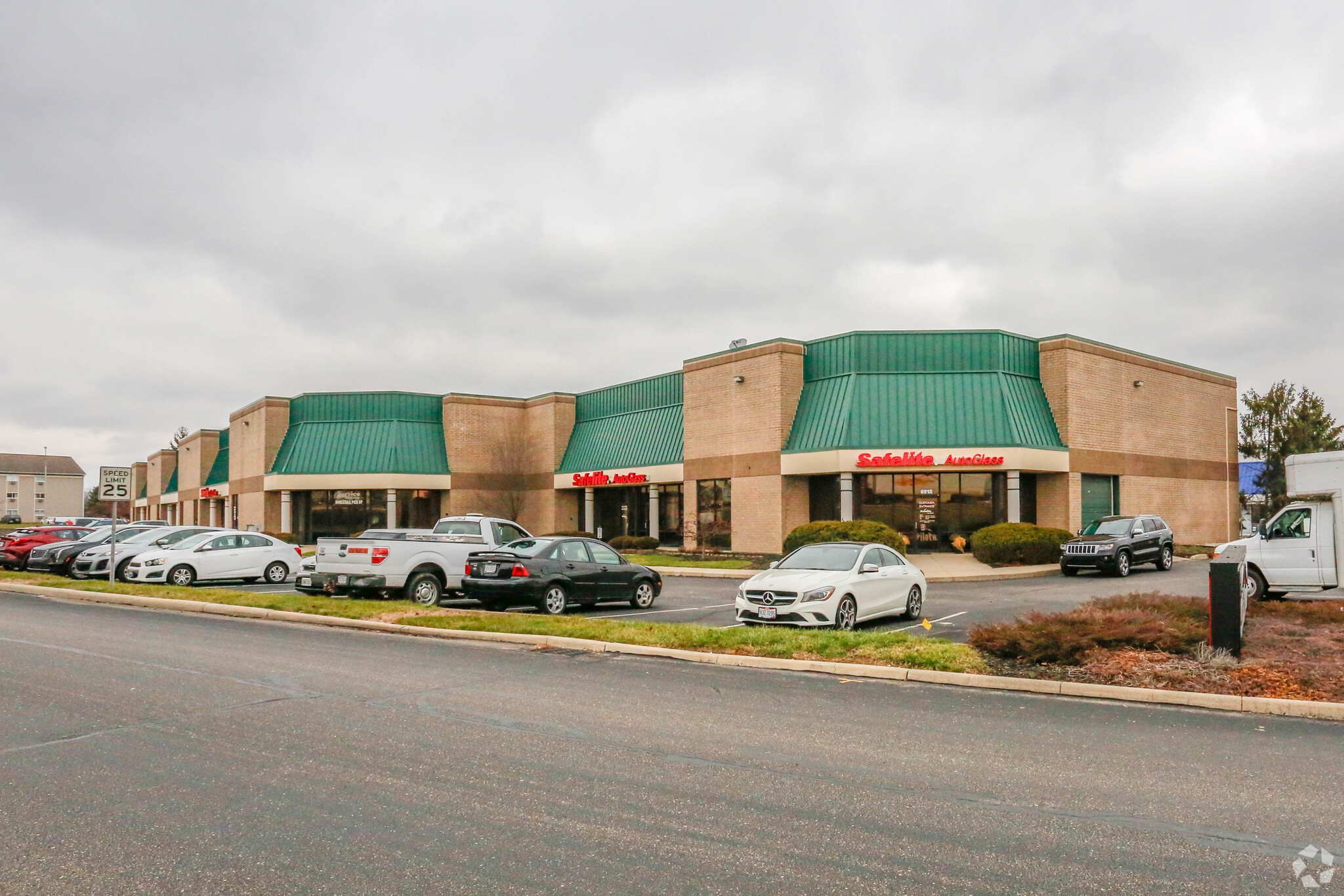 6900-6918 Fairfield Business Dr, Fairfield, OH for Rent