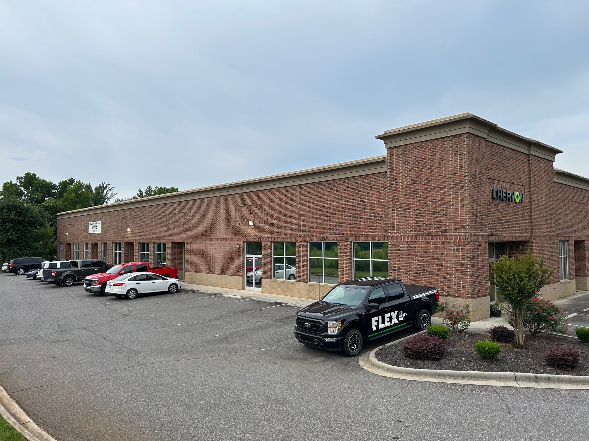 197 Byers Creek Rd Mooresville, NC 28117 Flex Property for Sale on