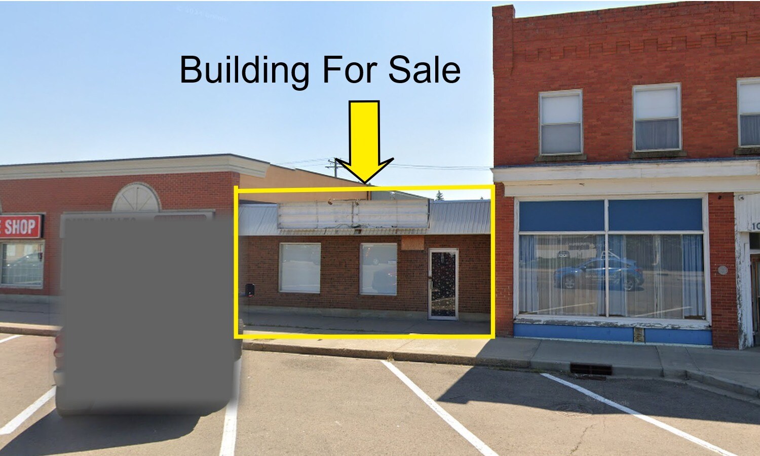 106 E Broadway Av W, Redcliff, AB for Sale