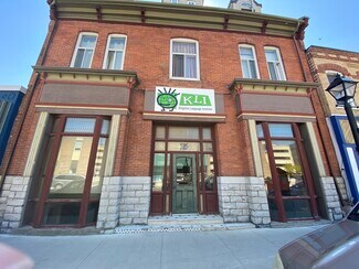 15 Montreal St  