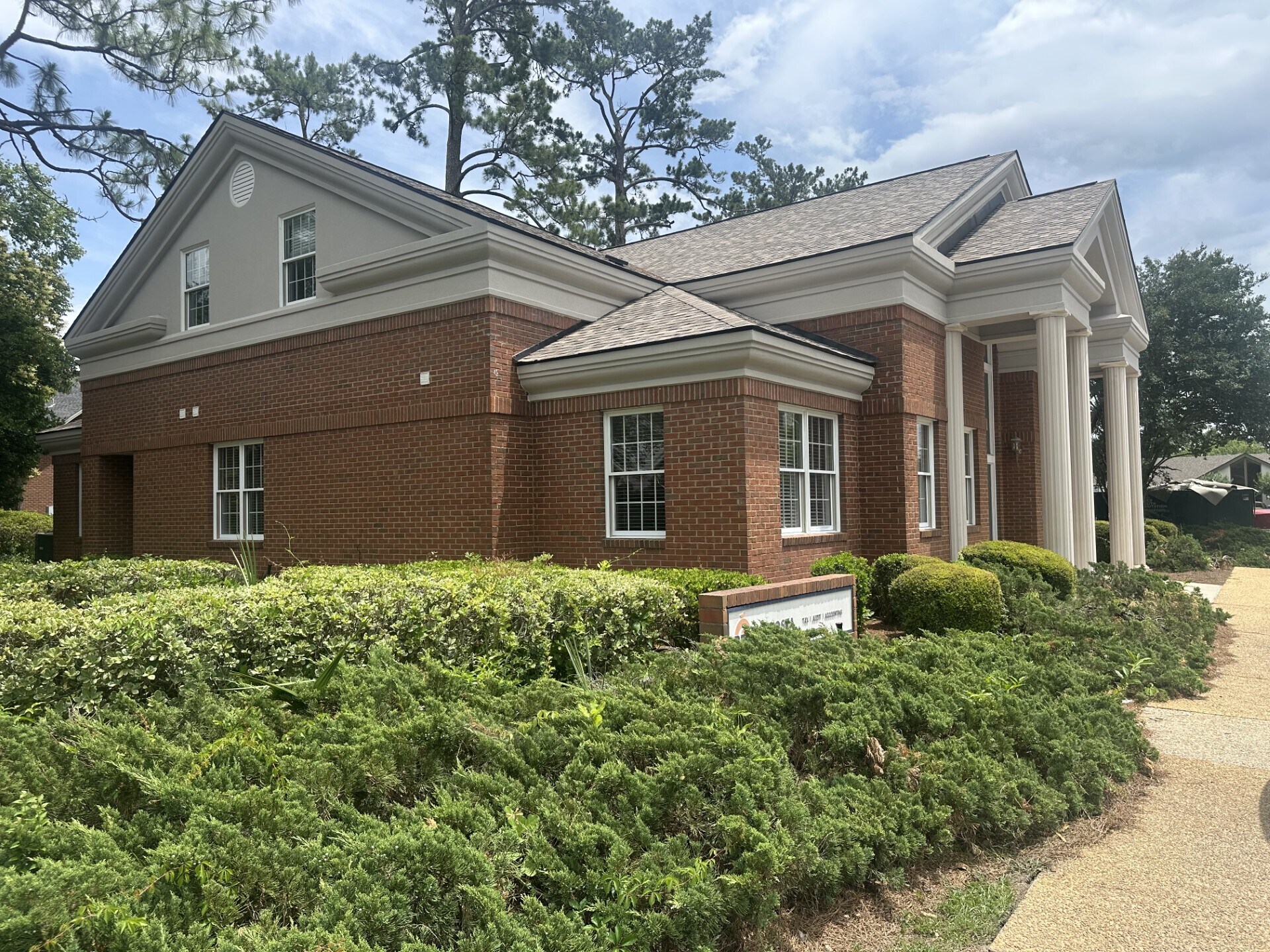 3006 N Patterson St, Valdosta, GA for Sale