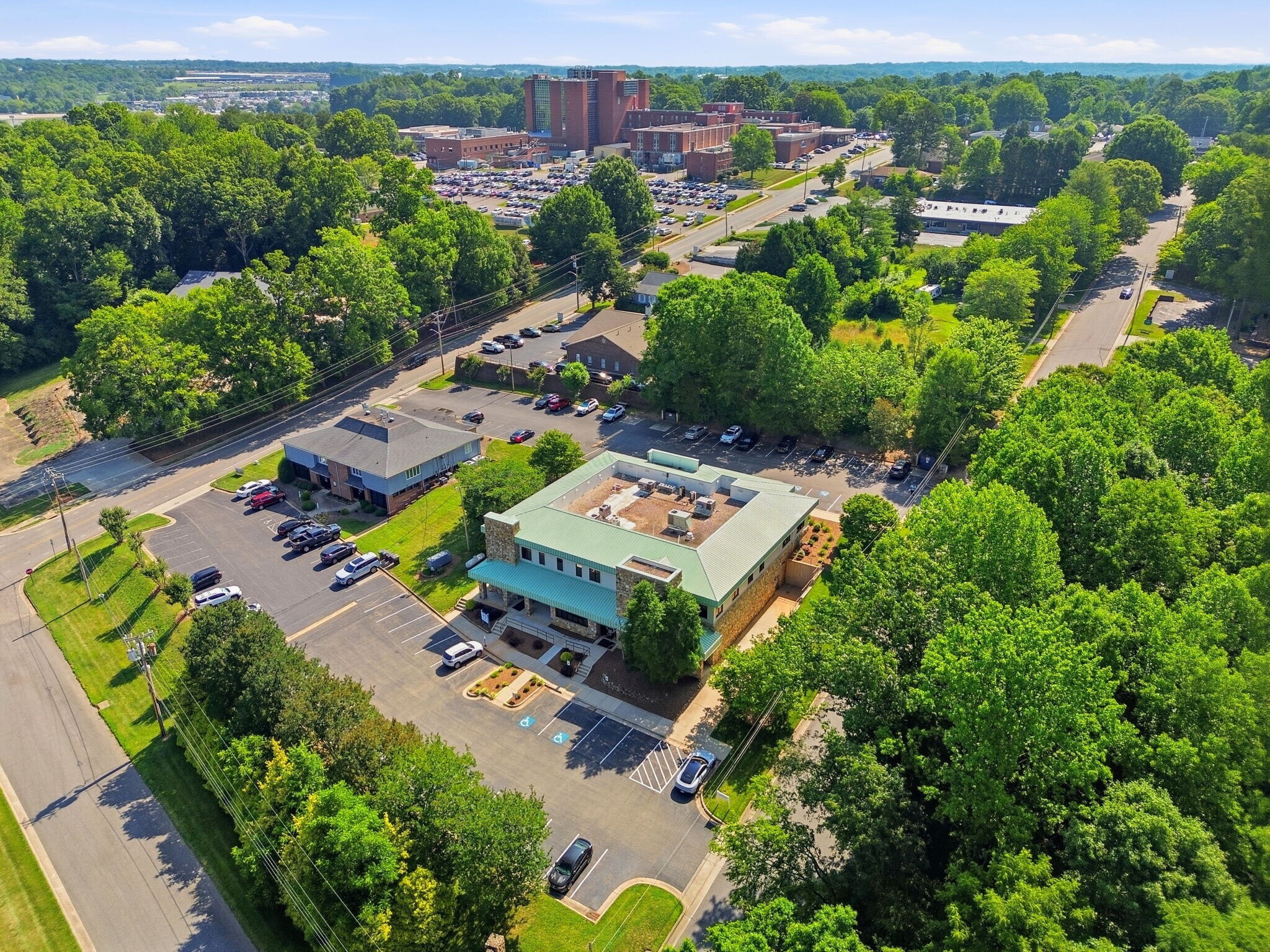 701-707 Bryant St, Statesville, NC for Sale