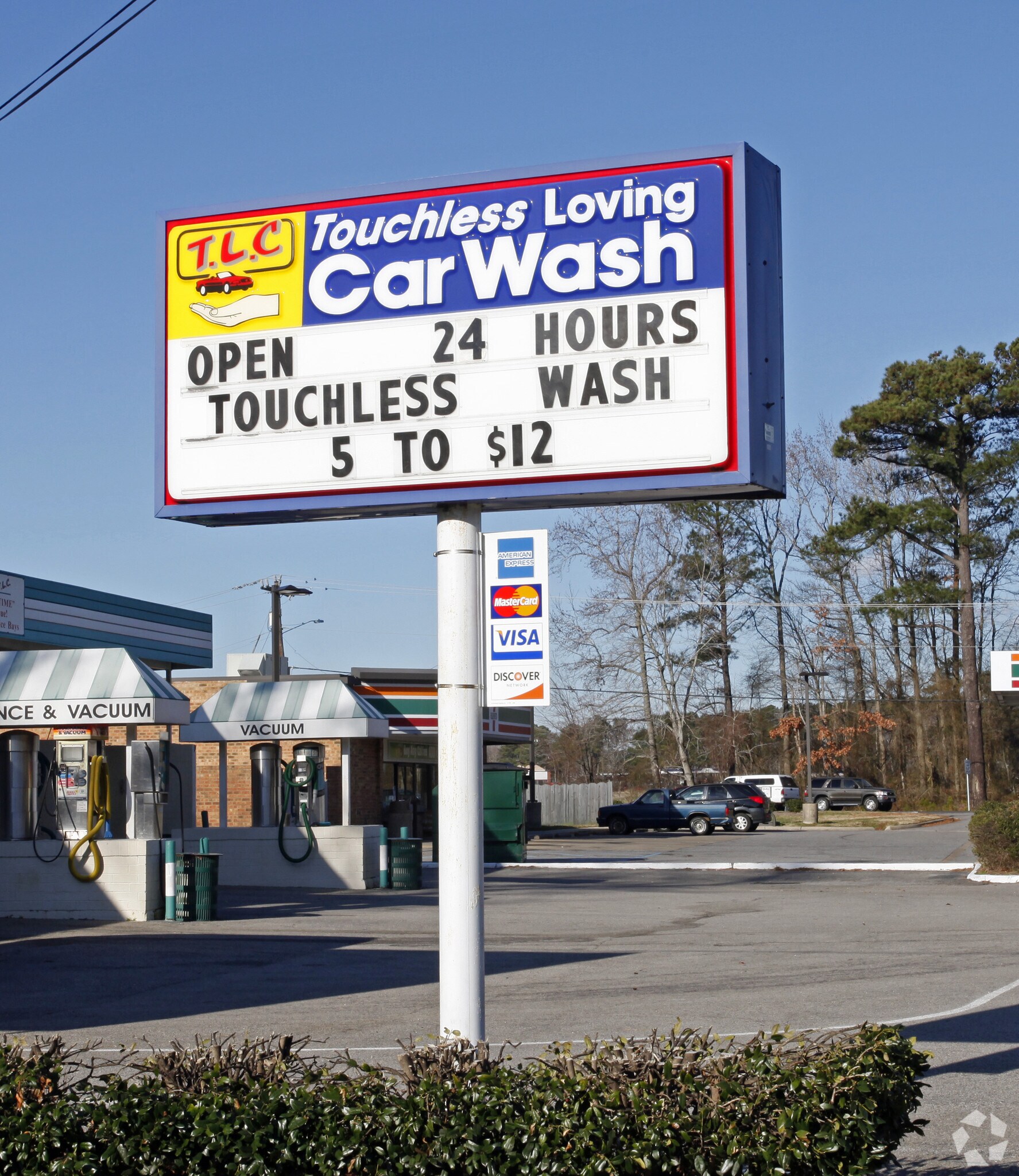 1217 Oceana Blvd, Virginia Beach, VA for Sale