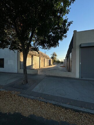 Riverside, CA Commercial Land - 5442 Mission Blvd