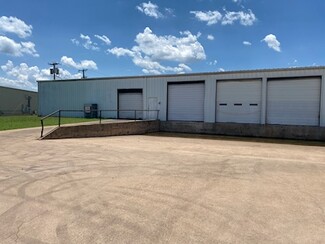 Cleburne, TX Warehouse - 1708 Hal Ave