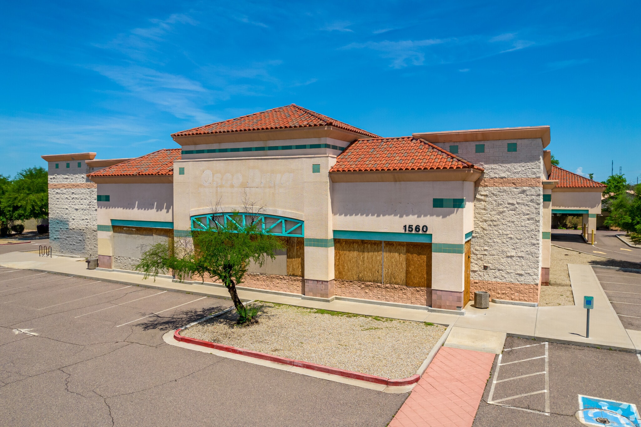 1560 E Elliot Rd, Gilbert, AZ for Rent