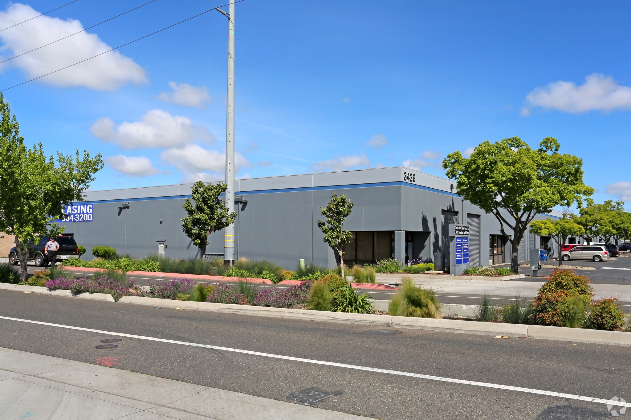 3429 Freedom Park Dr, North Highlands, CA for Rent