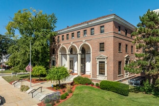 Freeport, IL Office - 524 W Stephenson St
