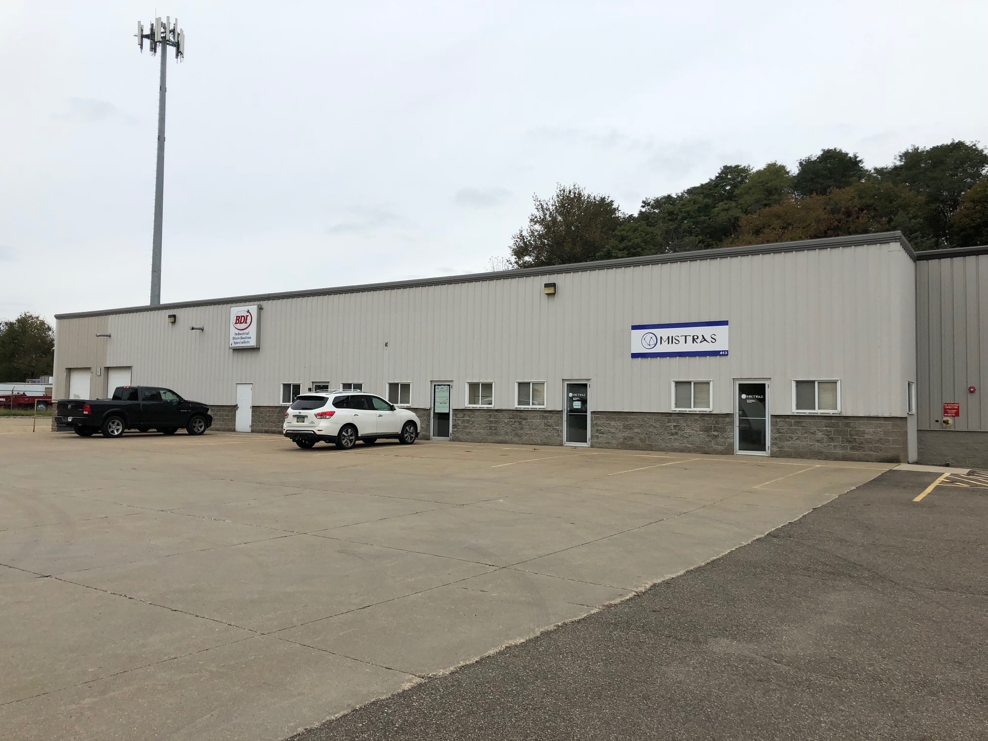 413 Applegrove St NW, Canton, OH for Rent