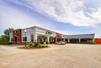 Rogers, AR Retail - 2511 N 2nd St