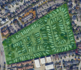 Kelowna, BC Manufactured Housing/Mobile Housing - 3745 Lakeshore Rd