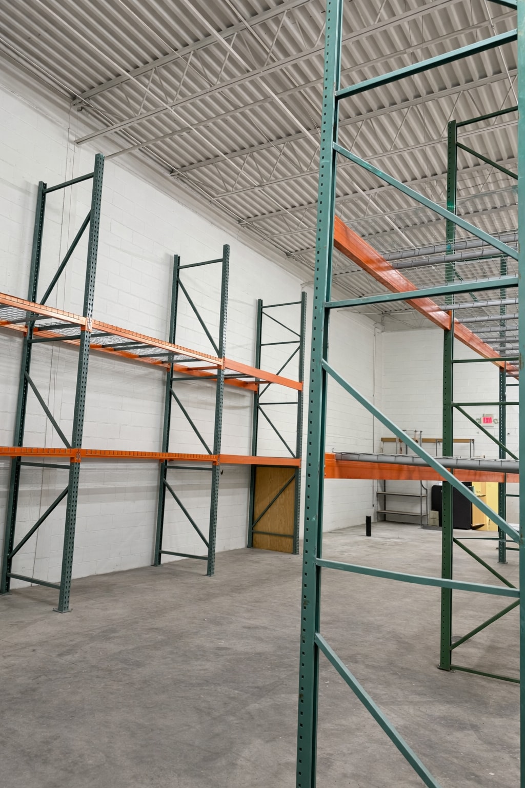 7515-7665 19 Mile Rd, Sterling Heights, MI for Rent