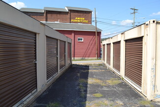 Pembroke, VA Storefront Retail/Residential - 5976 Virginia Ave