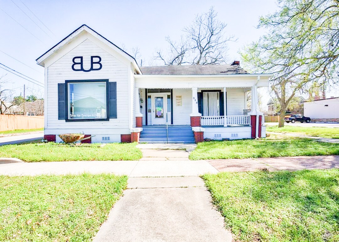 318 E Washington Ave, Navasota, TX for Rent