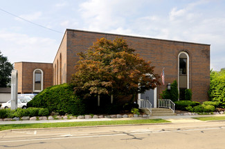 Downers Grove, IL Office/Medical - 1121 Warren Ave