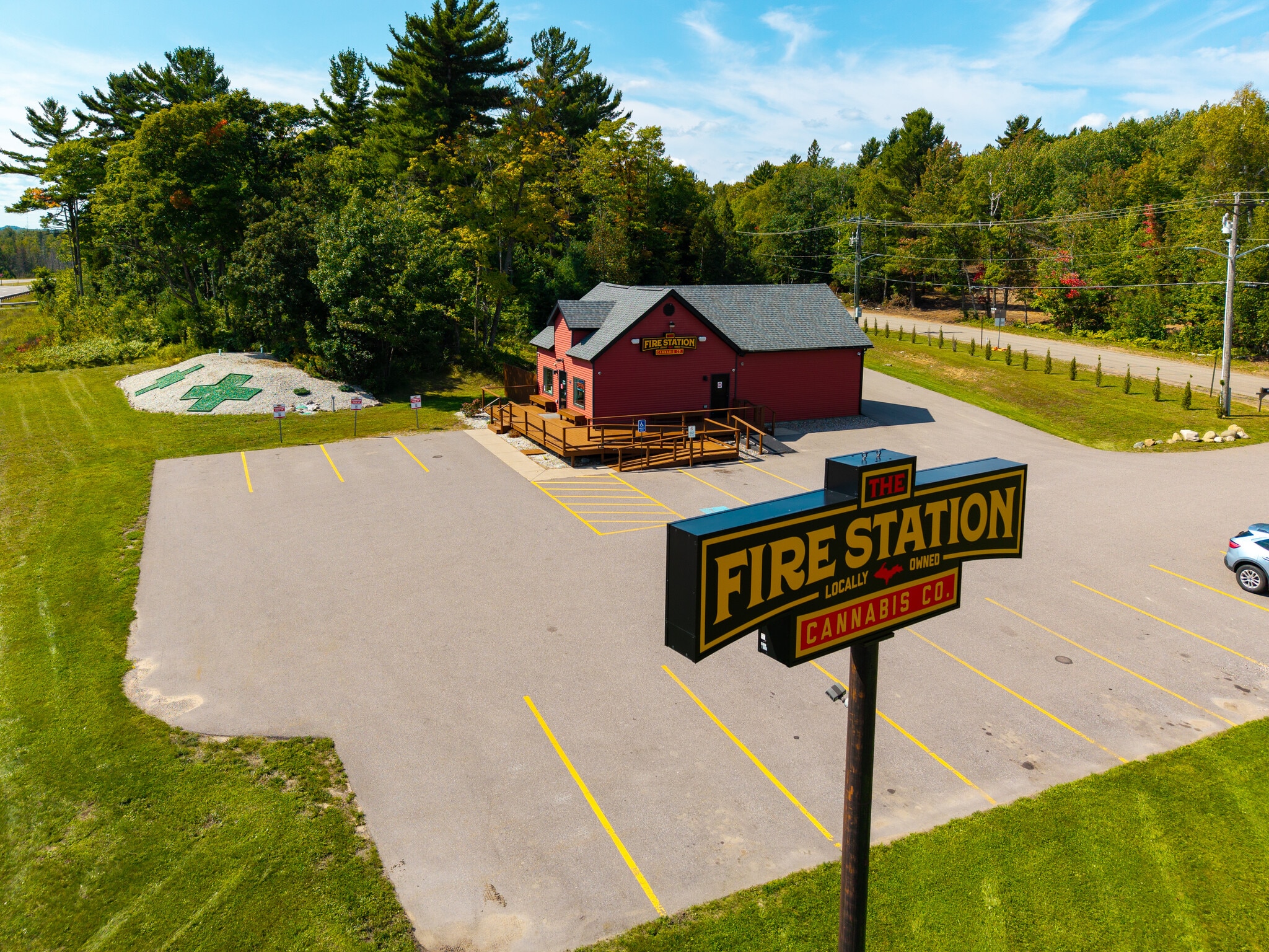 162 Heritage Dr, Negaunee, MI for Sale