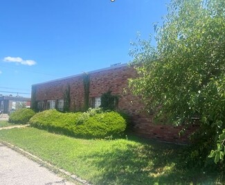 Farmingdale, NY Industrial - 27 Grand Ave