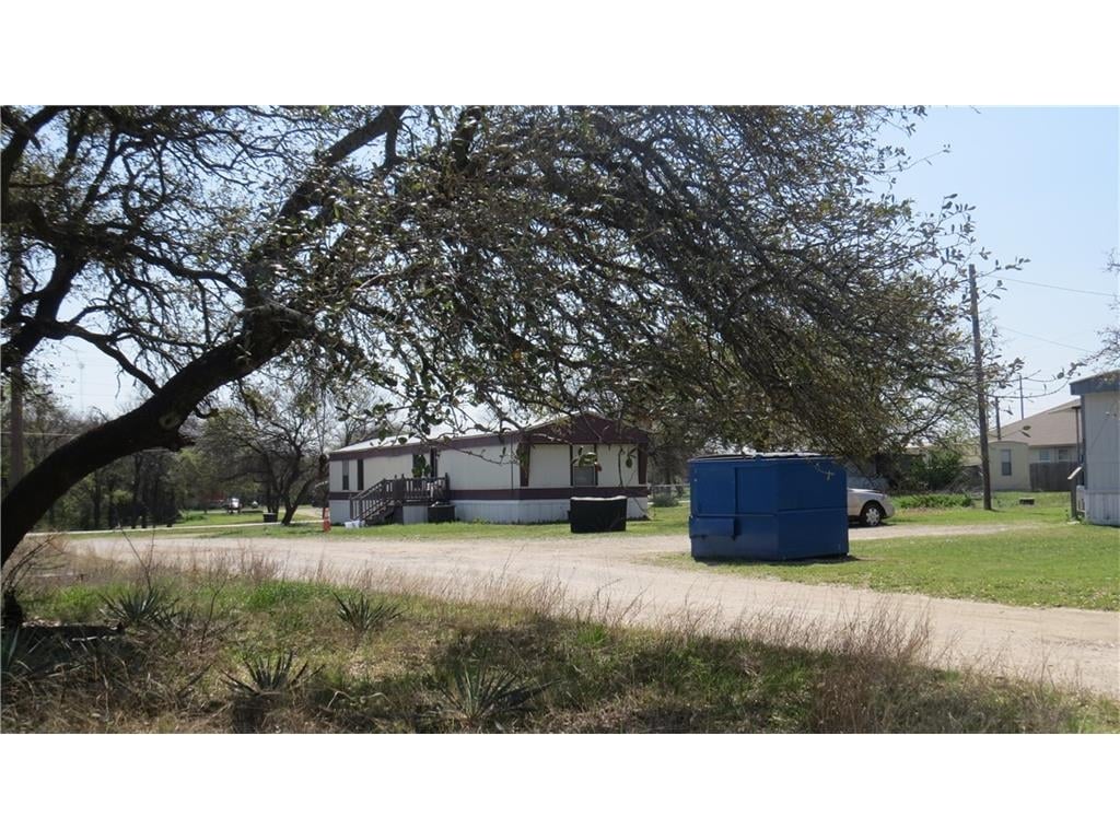 261-275 Baughman Hill Rd, Azle, TX for Sale