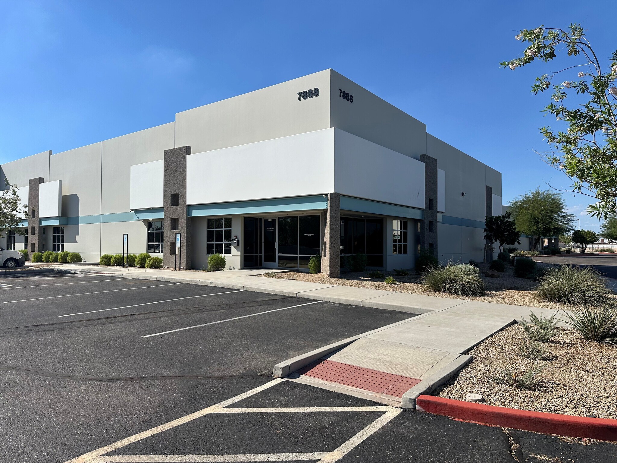7888 N Glen Harbor Blvd, Glendale, AZ for Rent