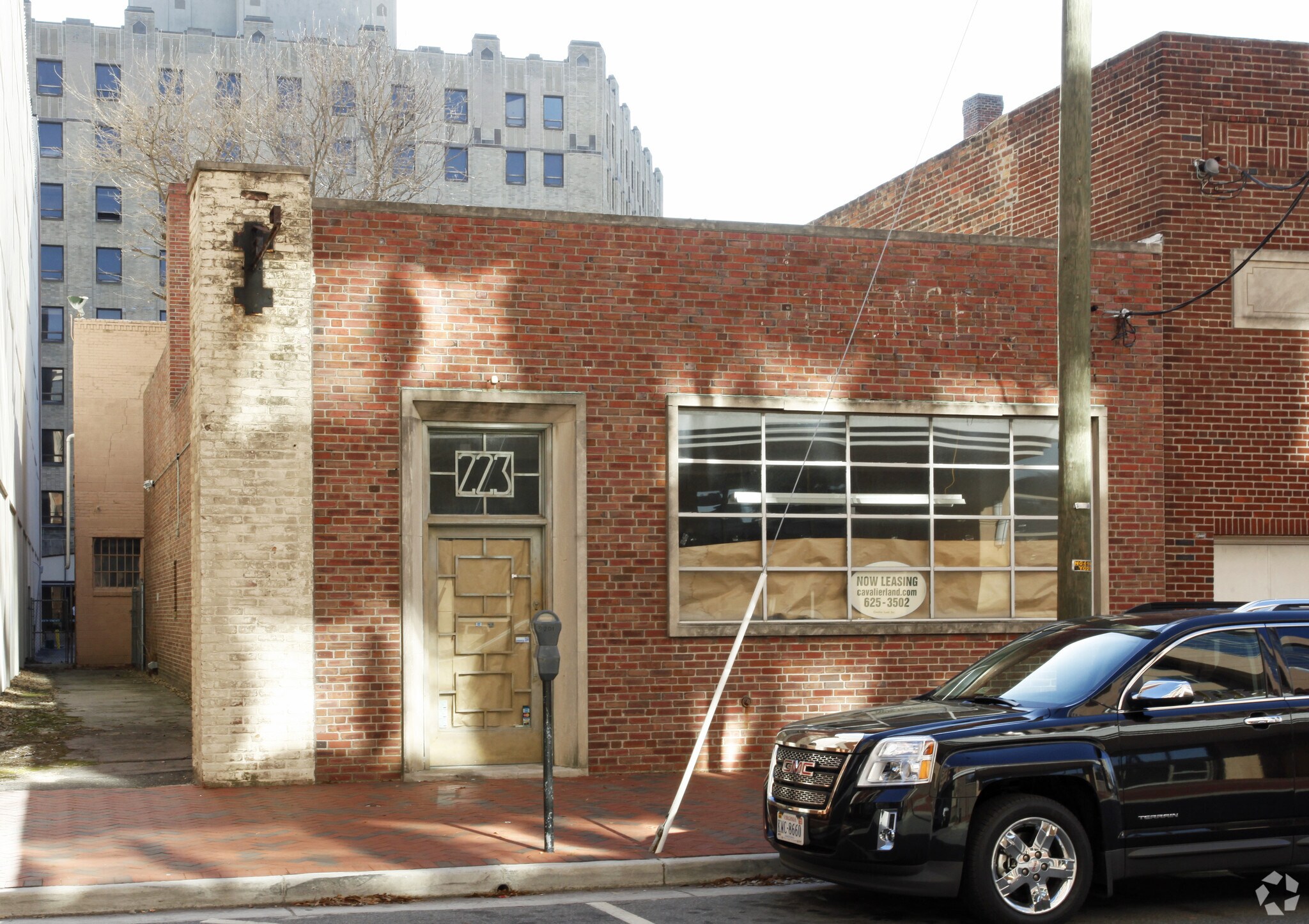 223 W York St Norfolk, VA 23510 Retail Property for Lease on