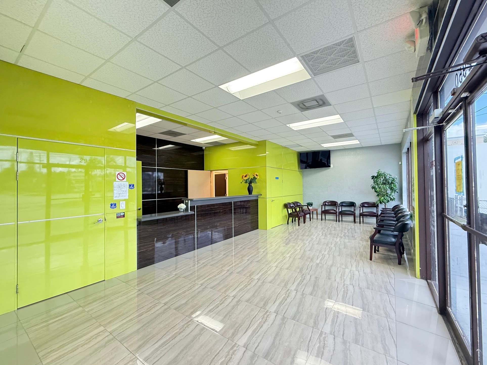 2950 W Griffin Rd, Fort Lauderdale, FL for Rent