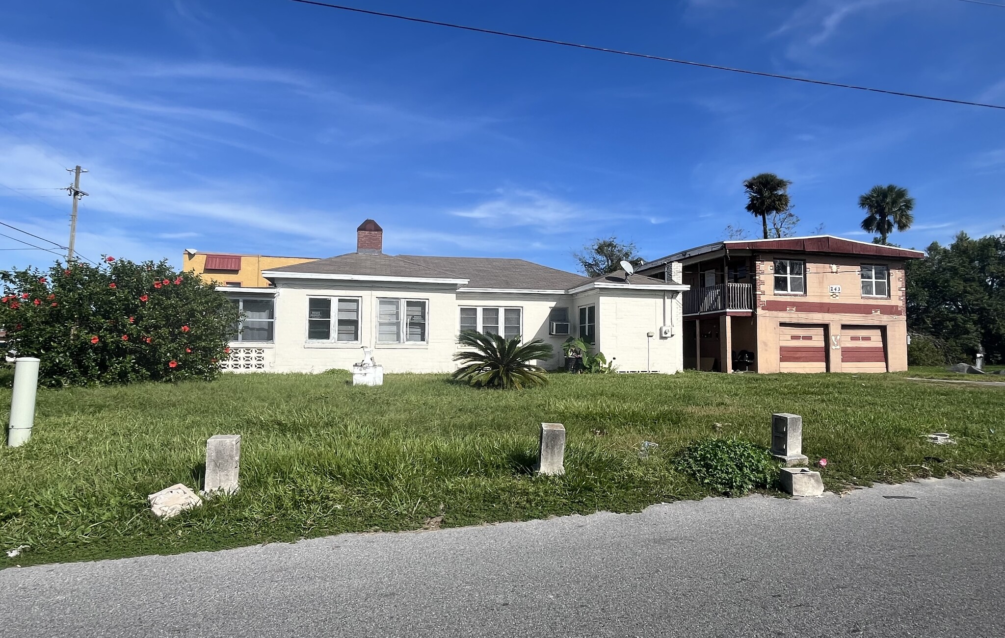 819 Dr Mary McLeod Bethune Blvd, Daytona Beach, FL for Sale