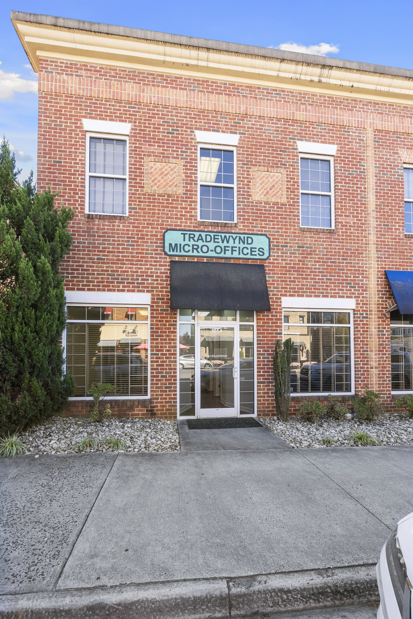 103-105 Tradewynd Dr, Lynchburg, VA for Sale