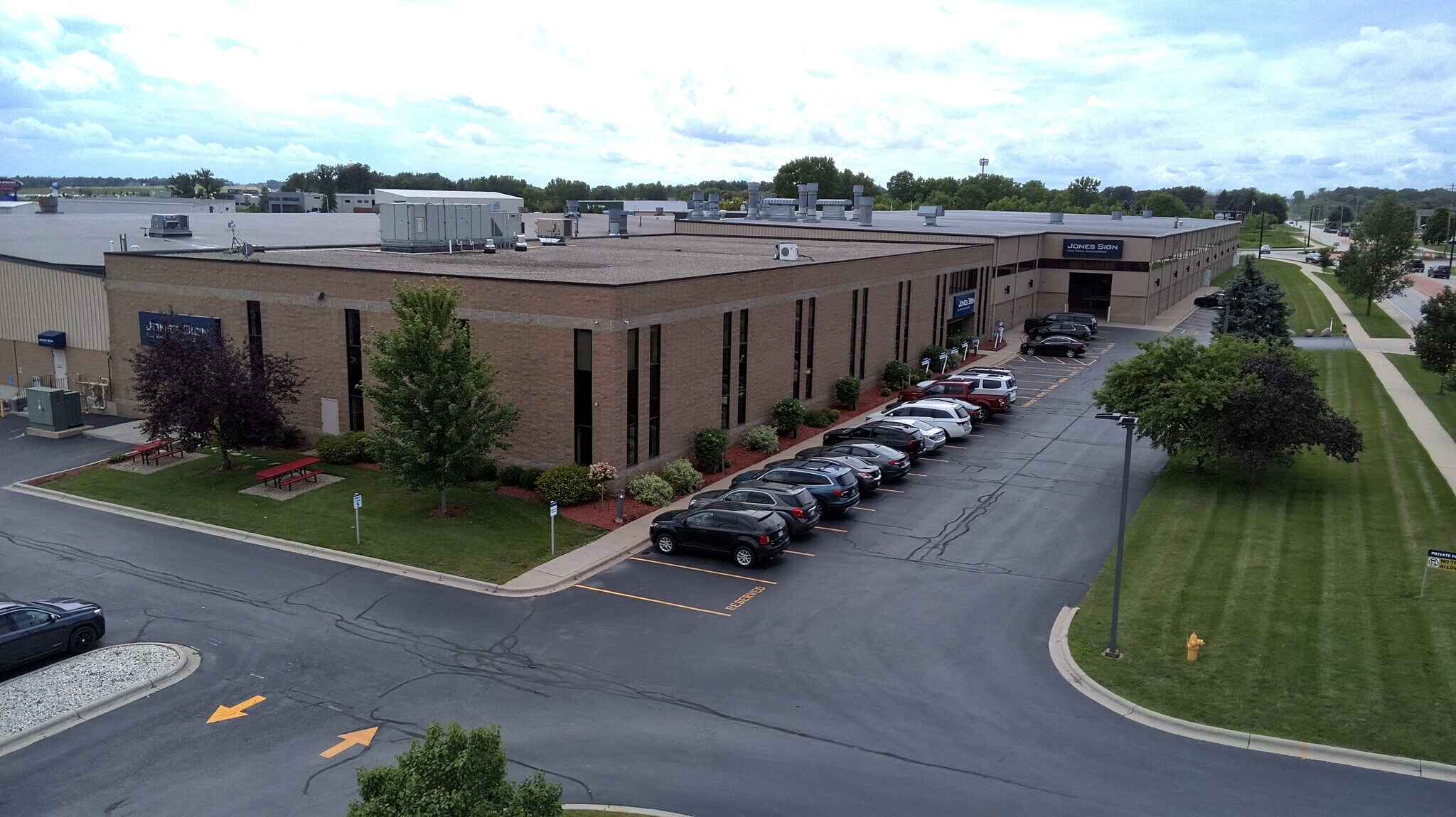1711 Scheuring Rd, De Pere, WI for Rent